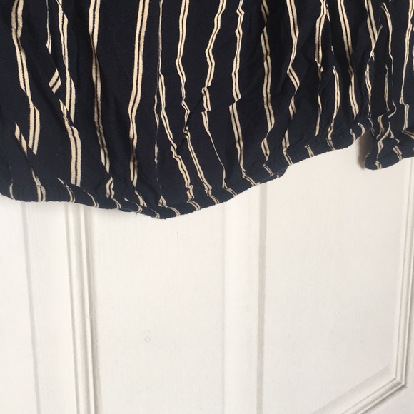 Brandy Melville striped crop top - Picture 3 of 5